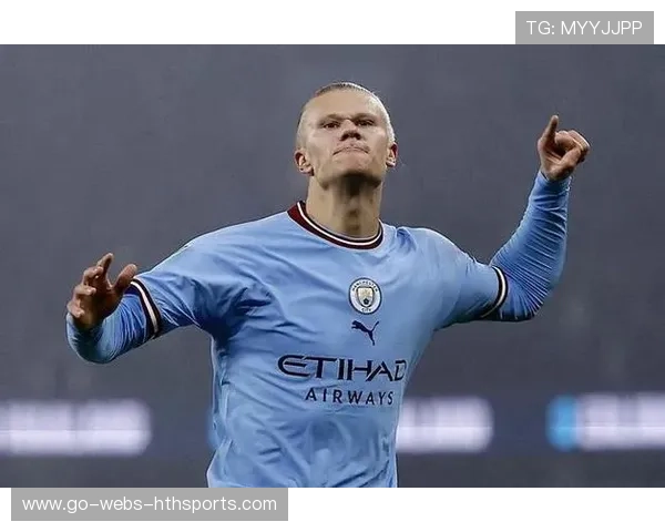 曼城禁区内二次进攻获得回报,哈兰德补射入网